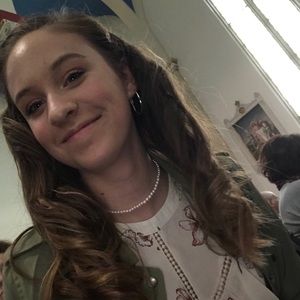 Meet your Posher, Anna